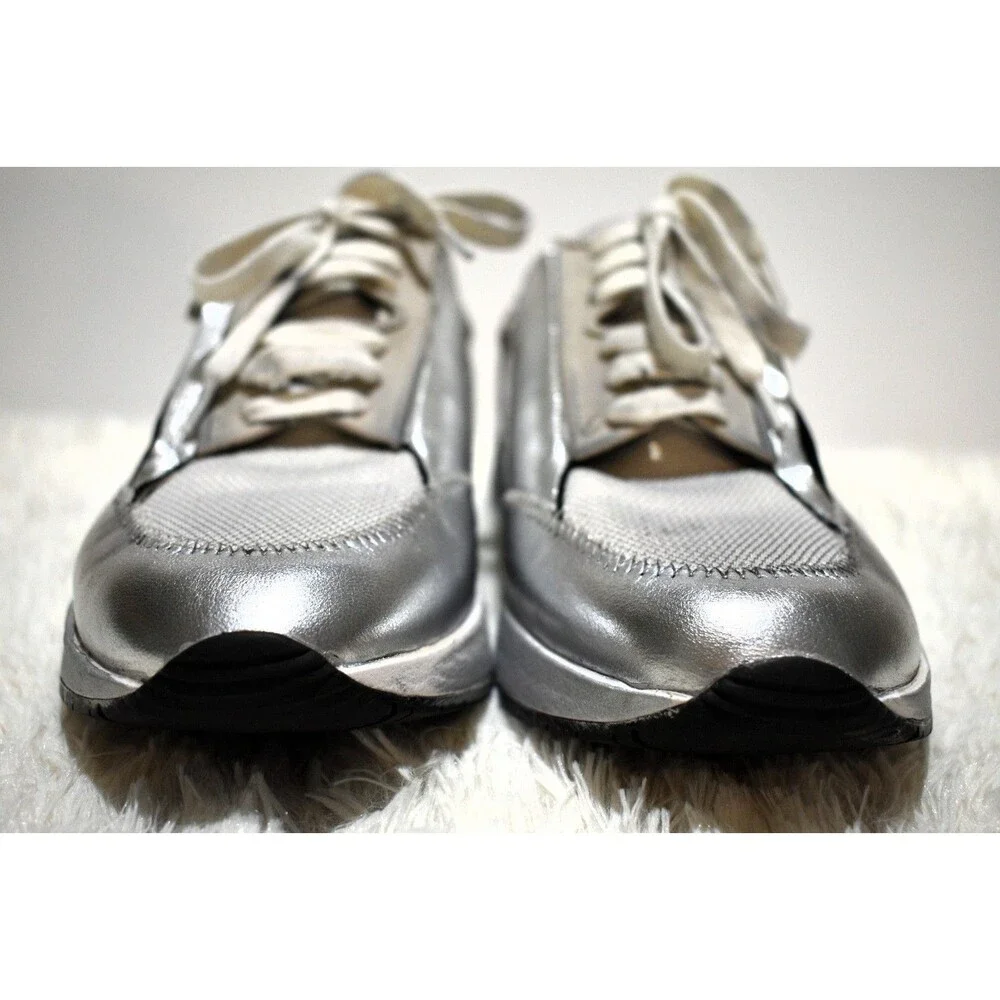 Franco Sarto Imperial Distressed Silver Mesh with Side Zipper - Women's Size 9